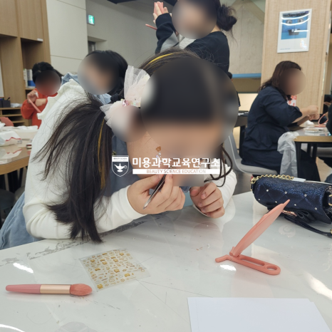 28f2f39a63d3b2cf06105fe72d18b5d6_1743931615_5894.png