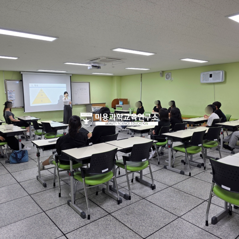 308dbc9312da9717d79d8801b896a6df_1763769706_4497.png 308dbc9312da9717d79d8801b896a6df_1763769706_4497.png