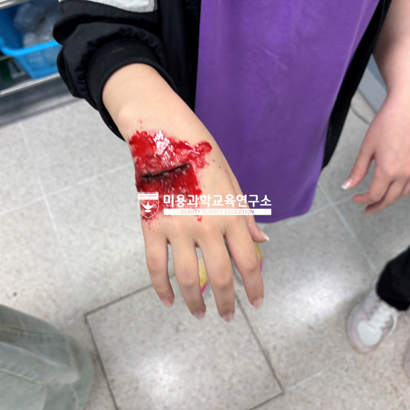 d38e24f37fb41bceb6c8a7eba8383a23_1762067036_2762.png d38e24f37fb41bceb6c8a7eba8383a23_1762067036_2762.png